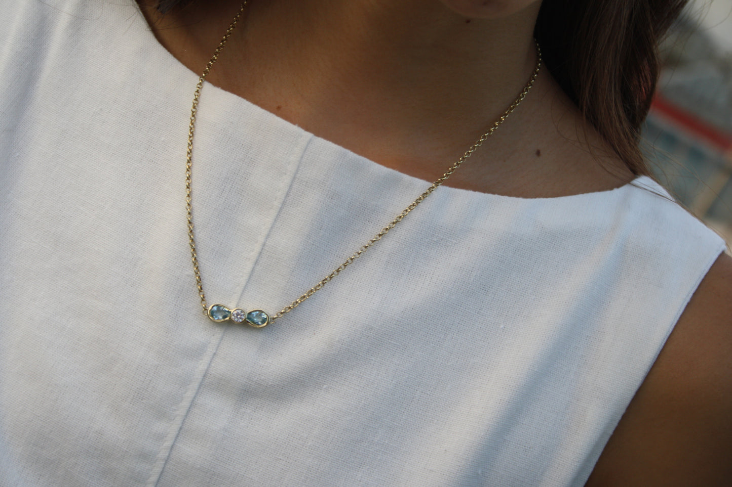 Bow's Necklace